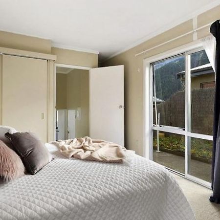 Villa Ultimate Convenience, Walk-To-Town Townhouse Queenstown Exterior foto