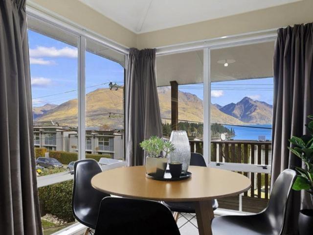 Villa Ultimate Convenience, Walk-To-Town Townhouse Queenstown Exterior foto